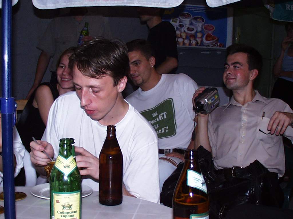 Алексей Яшин /10, maddi и Шура Новиков с камерой